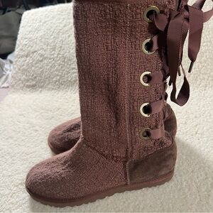 Pink Heirloom Uggs Boots Size 8